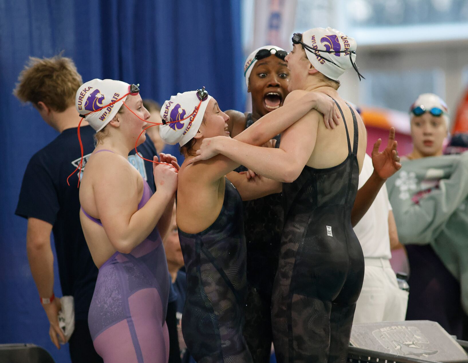 Class 2 state swimming championship